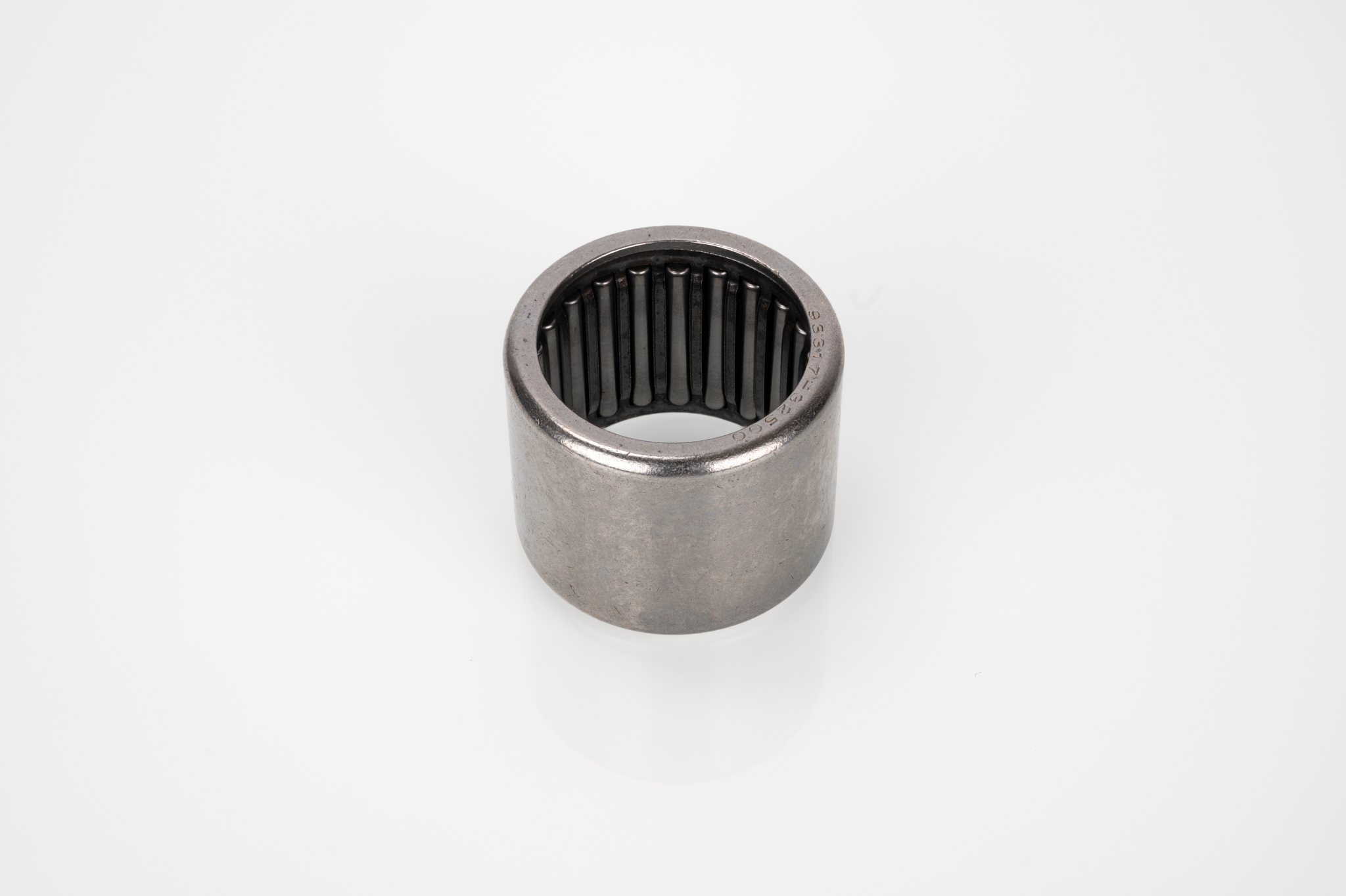 Подшипник гребного вала редуктора Yamaha 93317-325U0